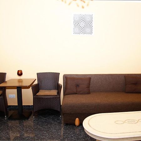Club 218 Wellness Luxus Apartman Siofok Exterior photo